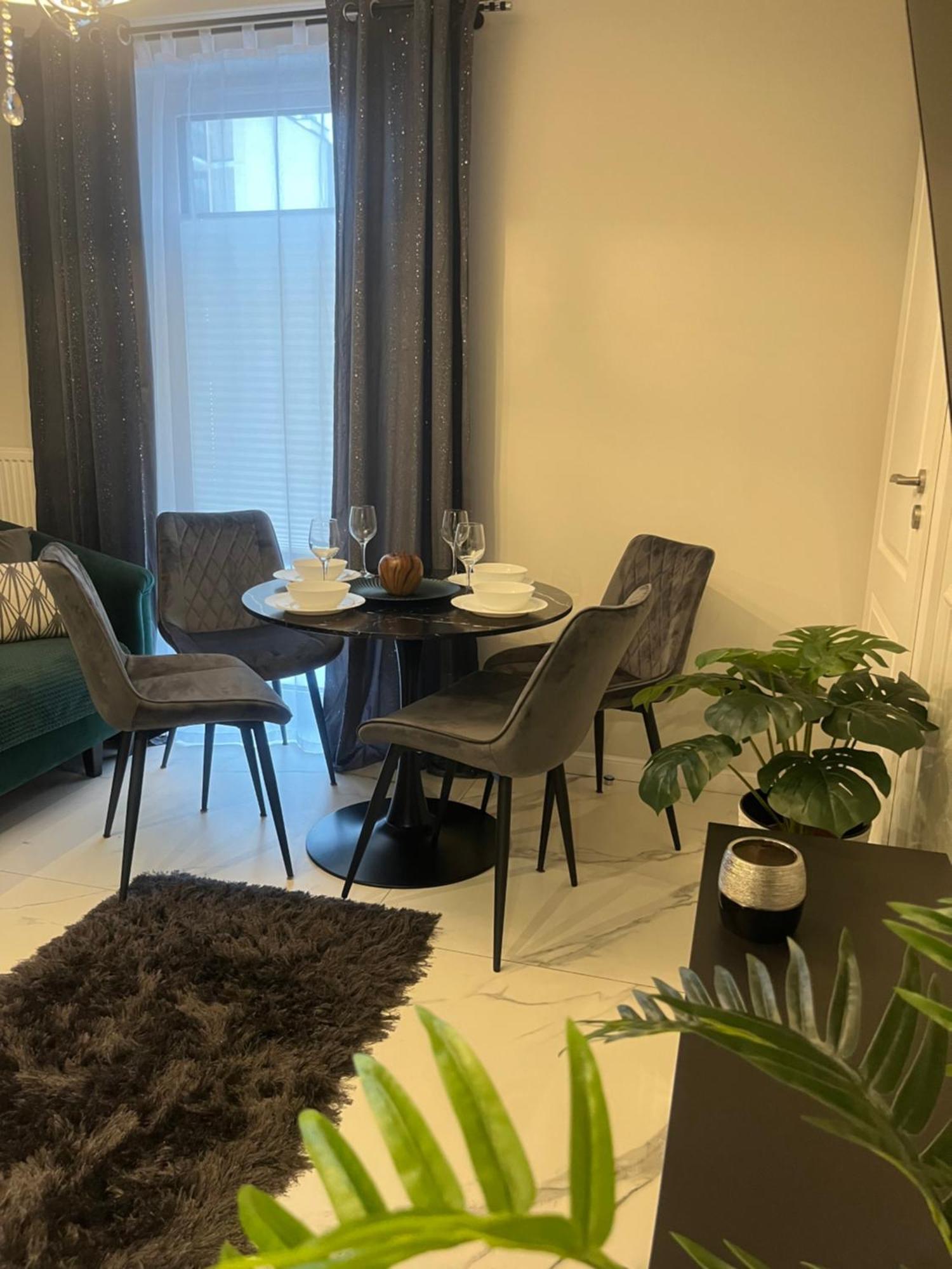 Apartamenty Kielce- Klonowa Nad Zalewem, 1-14 Osob, Faktura, Parking, Centrum מראה חיצוני תמונה
