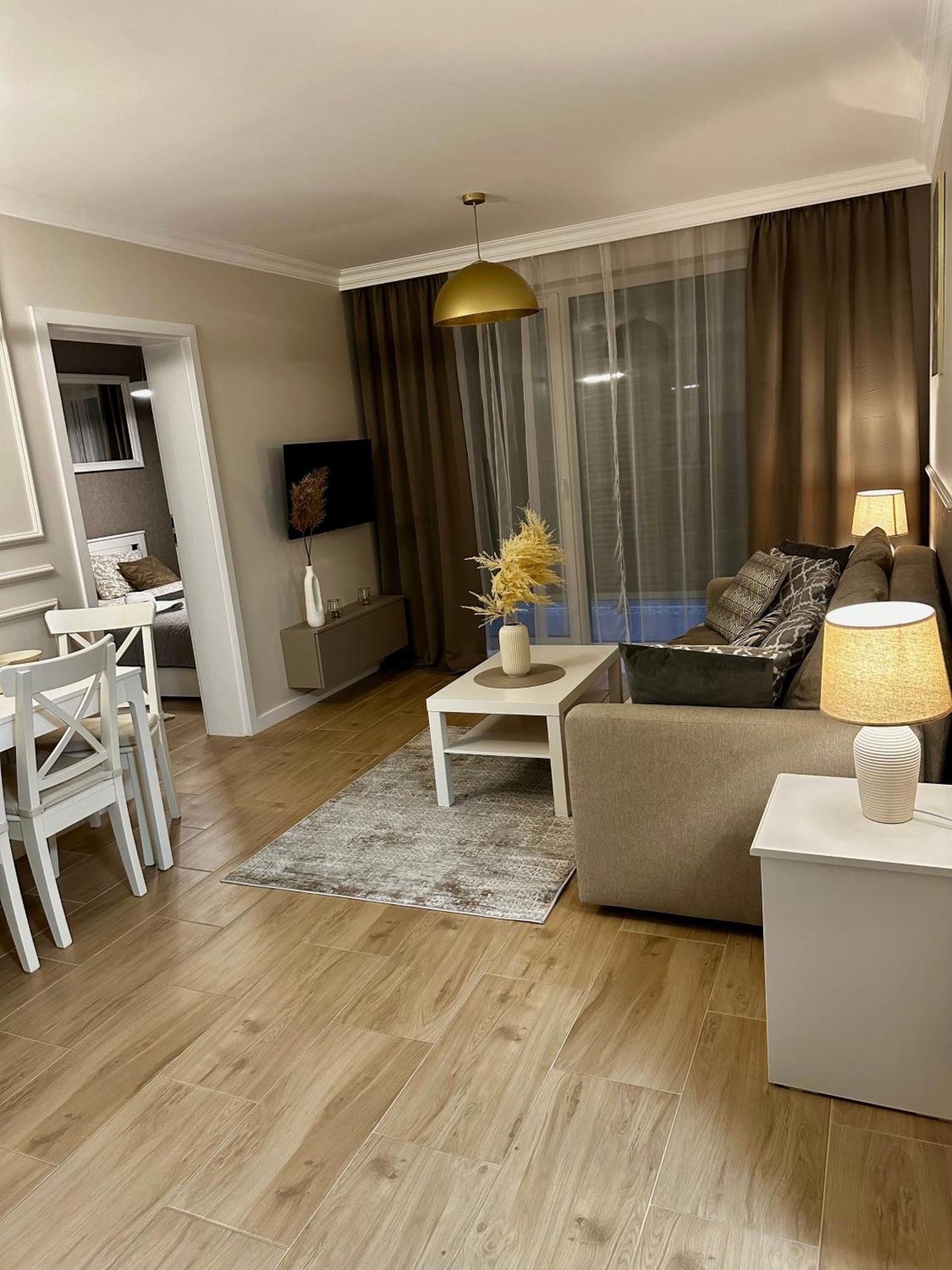 Apartamenty Kielce- Klonowa Nad Zalewem, 1-14 Osob, Faktura, Parking, Centrum מראה חיצוני תמונה